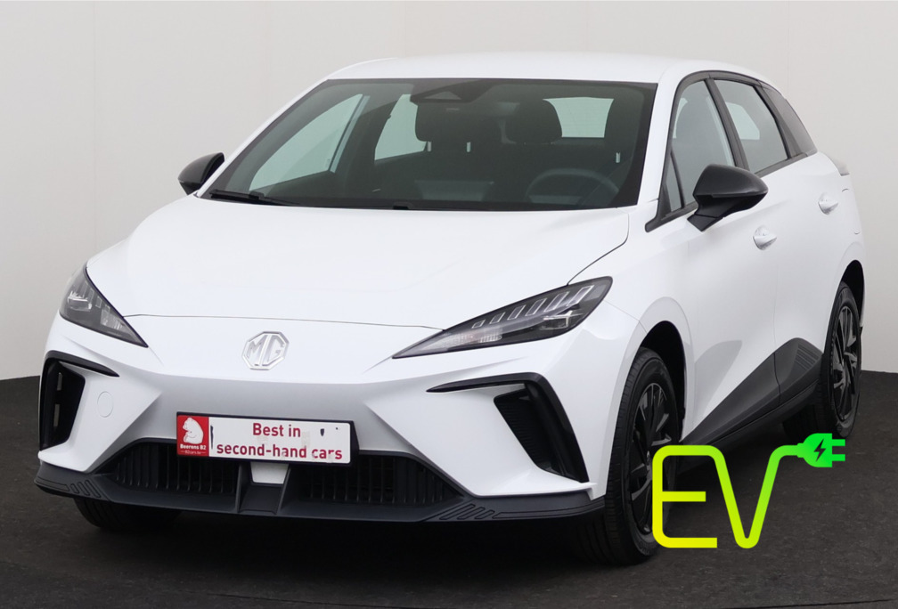 MG STANDARD 51 kWh + A/T + CARPLAY + PDC