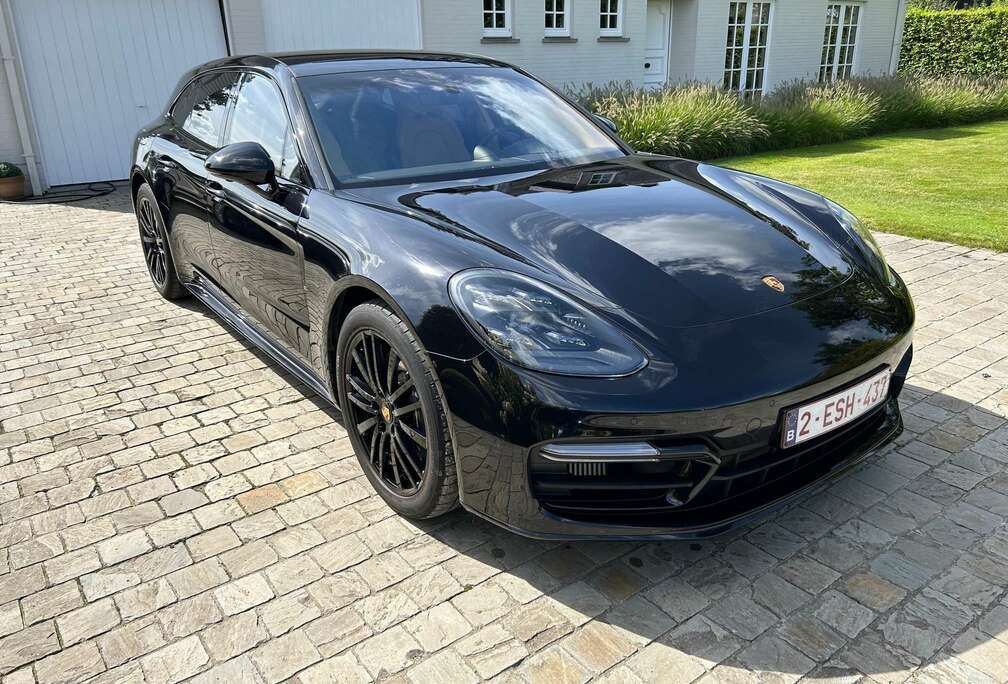 Porsche Panamera 4S E-Hybrid Sport Turismo