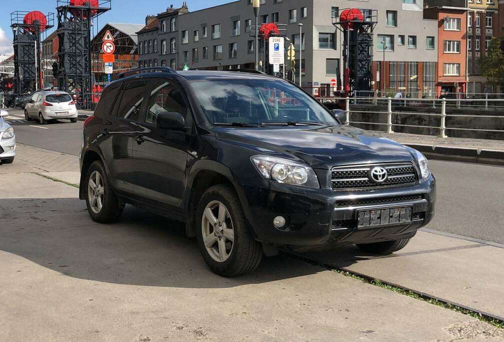 Toyota RAV4 2.0i VVT-i 16v 4x4 VX