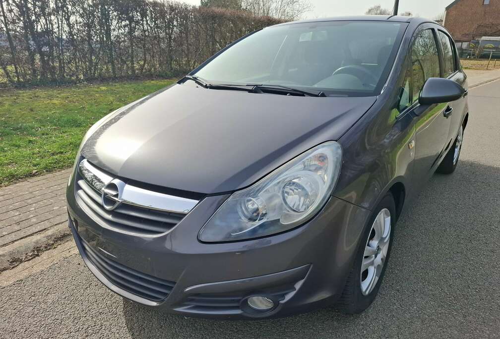Opel Corsa 1.3 CDTi Cosmo DPF Climat