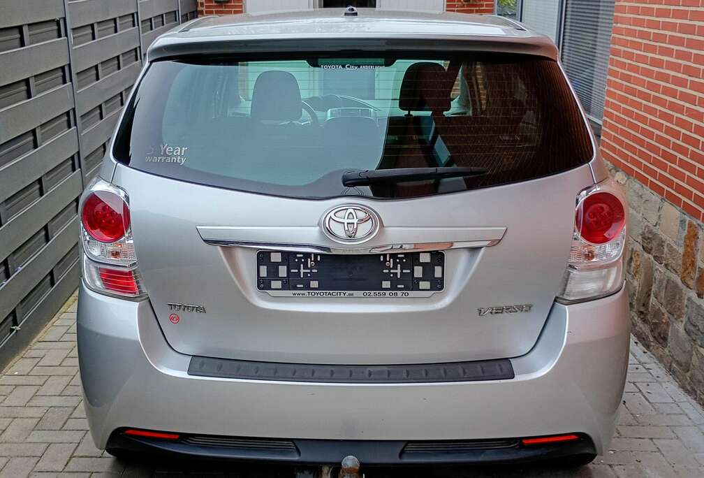 Toyota Verso 2.0 D-4D Active 5pl.