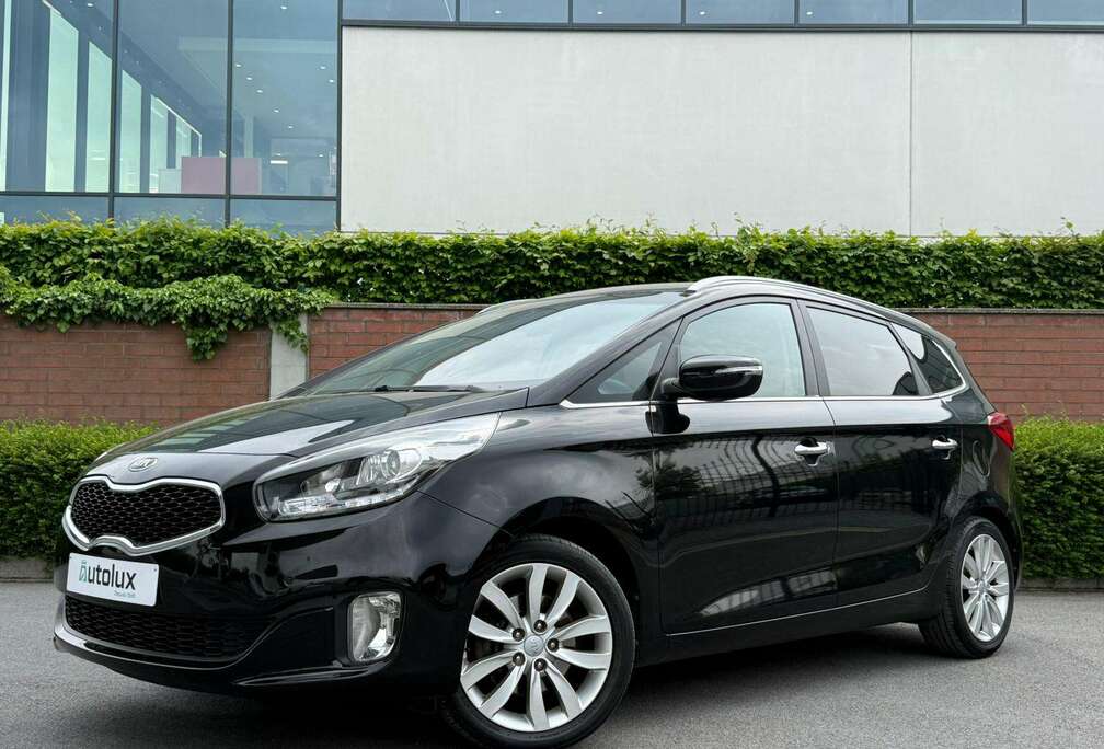 Kia 7 PLACES - 79.000 KM - ATTACHE REMORQUE