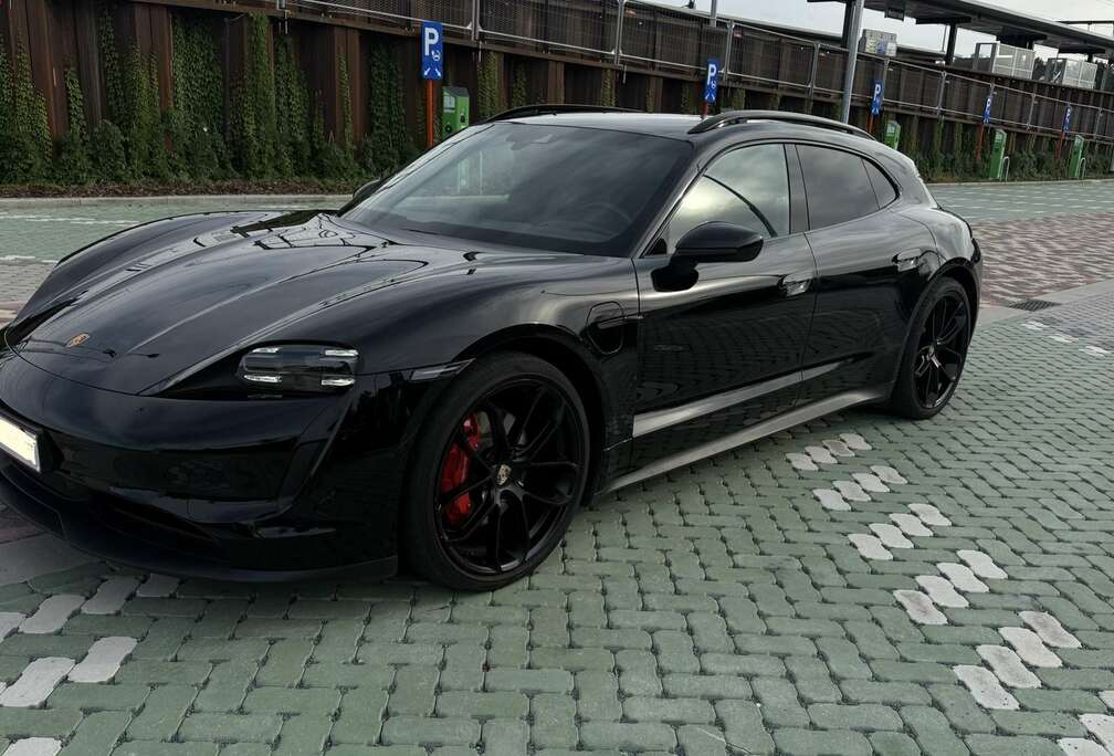 Porsche Sport Turismo 93.4 kWh 4S