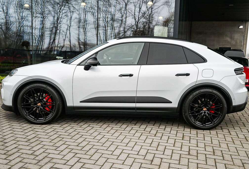 Porsche Macan 4S (22\