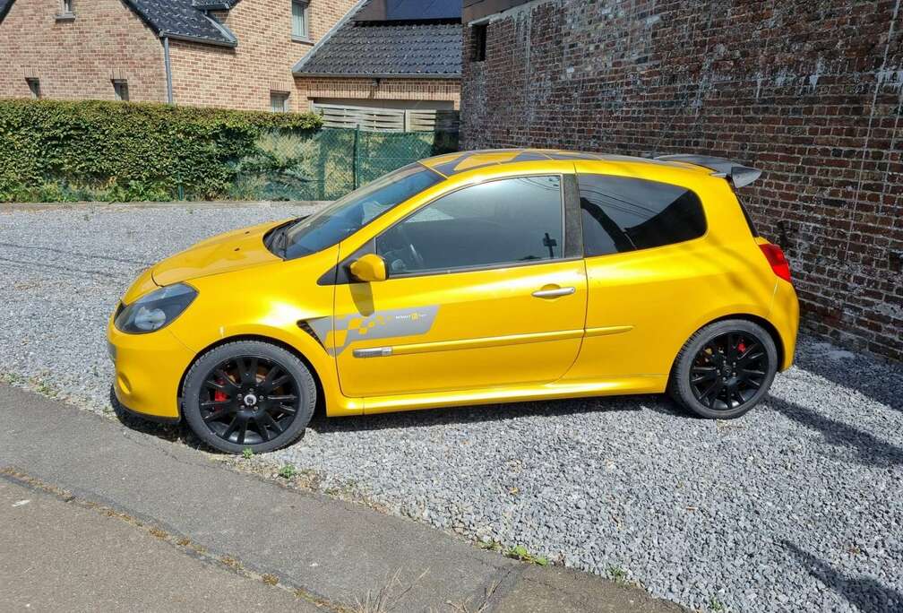 Renault 2.0i 16v Sport F1 Team R27