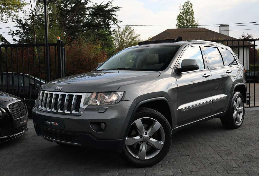 Jeep 3.0 V6 CRD  1ste Eigenaar  Pano-Dak  Key-Less  Camera  Xenon  Cruise  Trek-Haak  Leder  Navi  Stoel-Verwarming