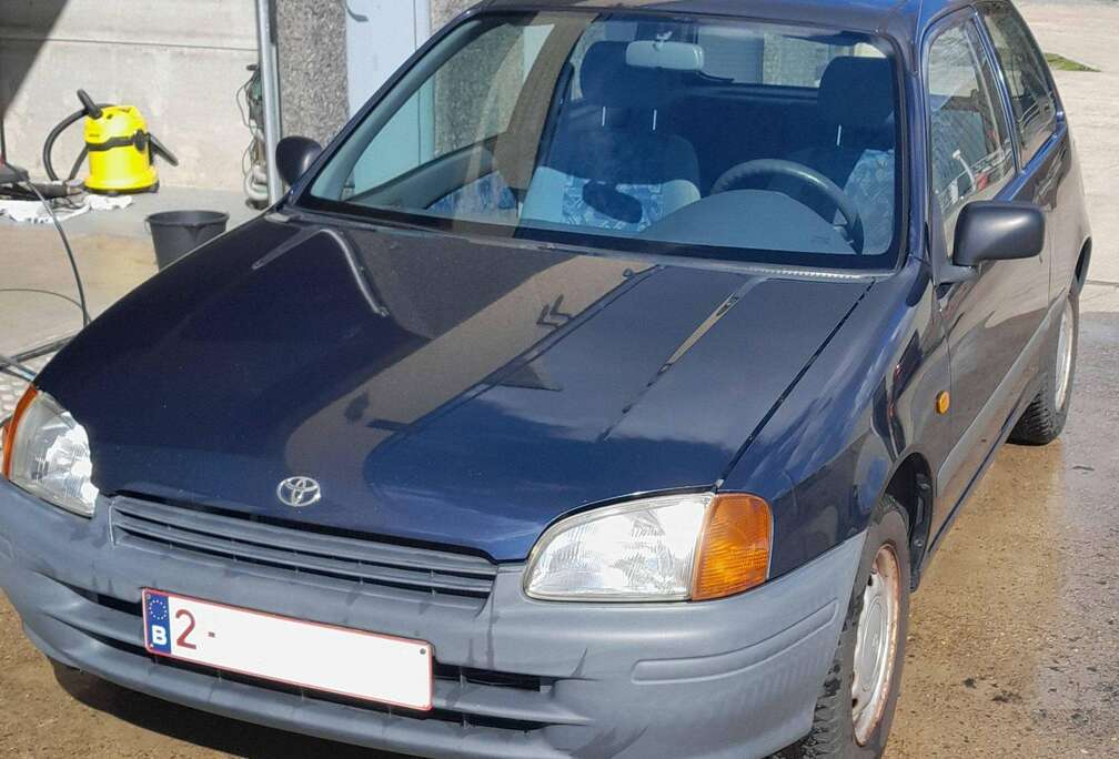 Toyota 1.3i 16v Medley