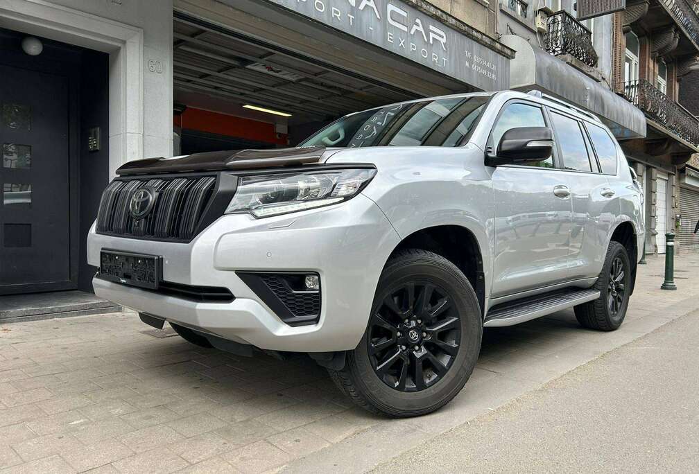 Toyota Land Cruise2.8 D-4D BLACK EDITION