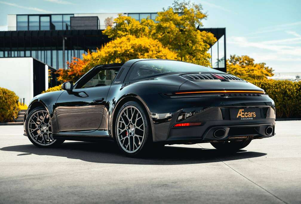 Porsche .2 - 911 TARGA 4S / FACELIFT / 2026 / VAT / SPORT EXHAUST / VENTILATED SEATS / SPORT CHRONO