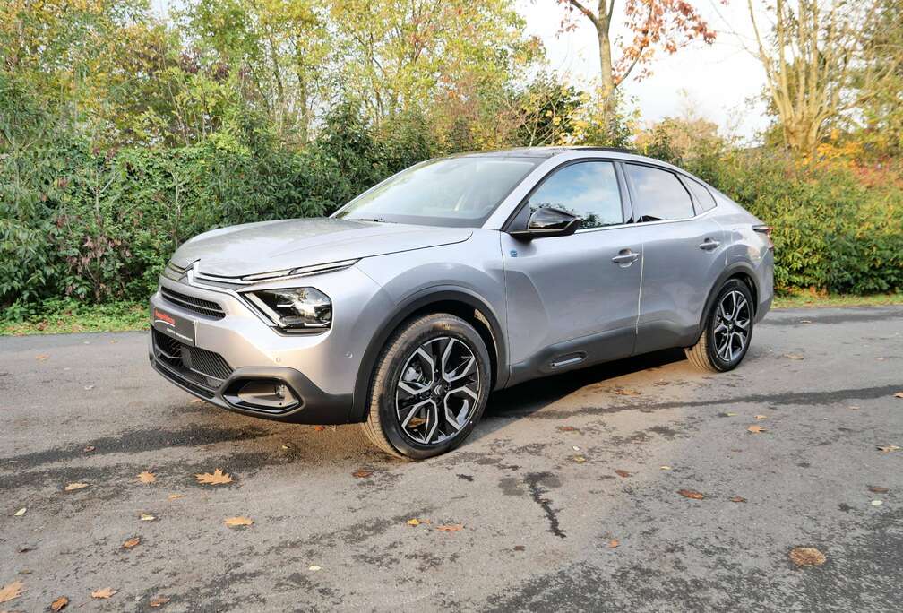Citroen e-C4 X 50 kWh Shine Pack  136 PK