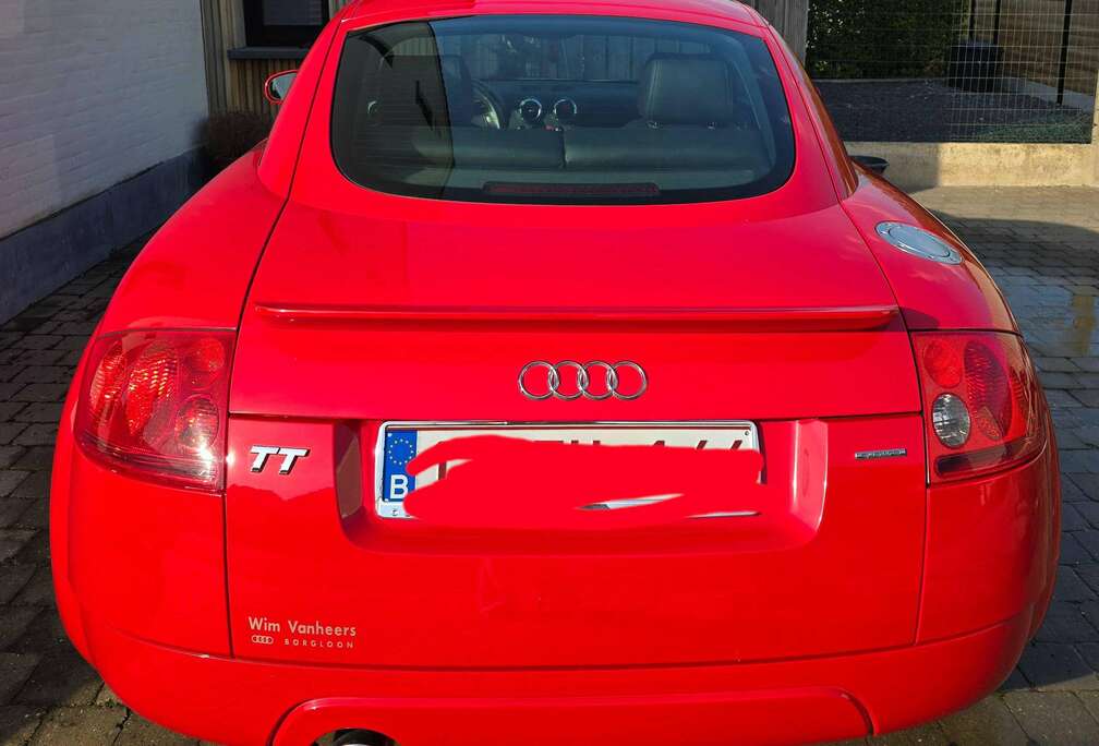 Audi TT Coupé 1.8 Turbo 5v Ambition S-line