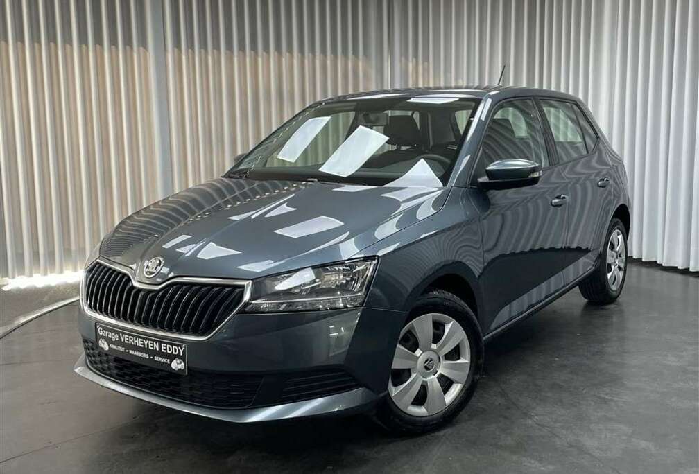 Skoda 1.0i / Camera / bluetooth / ...