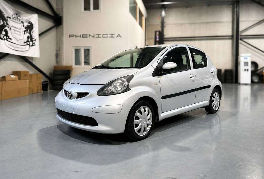 Toyota Aygo 1.0i Plus | Airco | 5 portes | Roule parfaitement