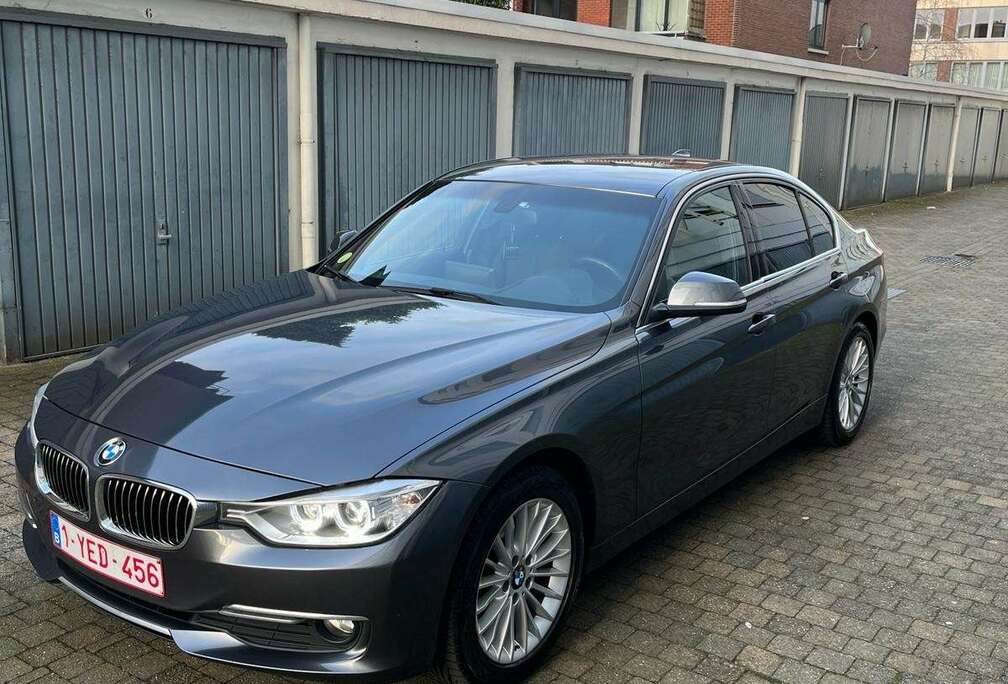BMW 320dA Luxury