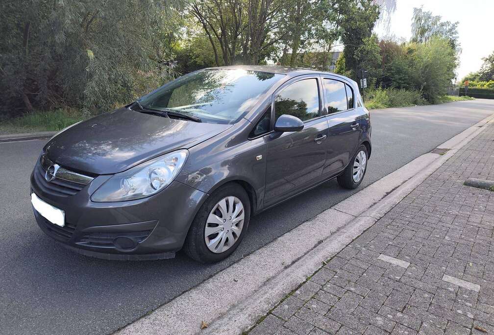 Opel Corsa 1.2i Black Edition