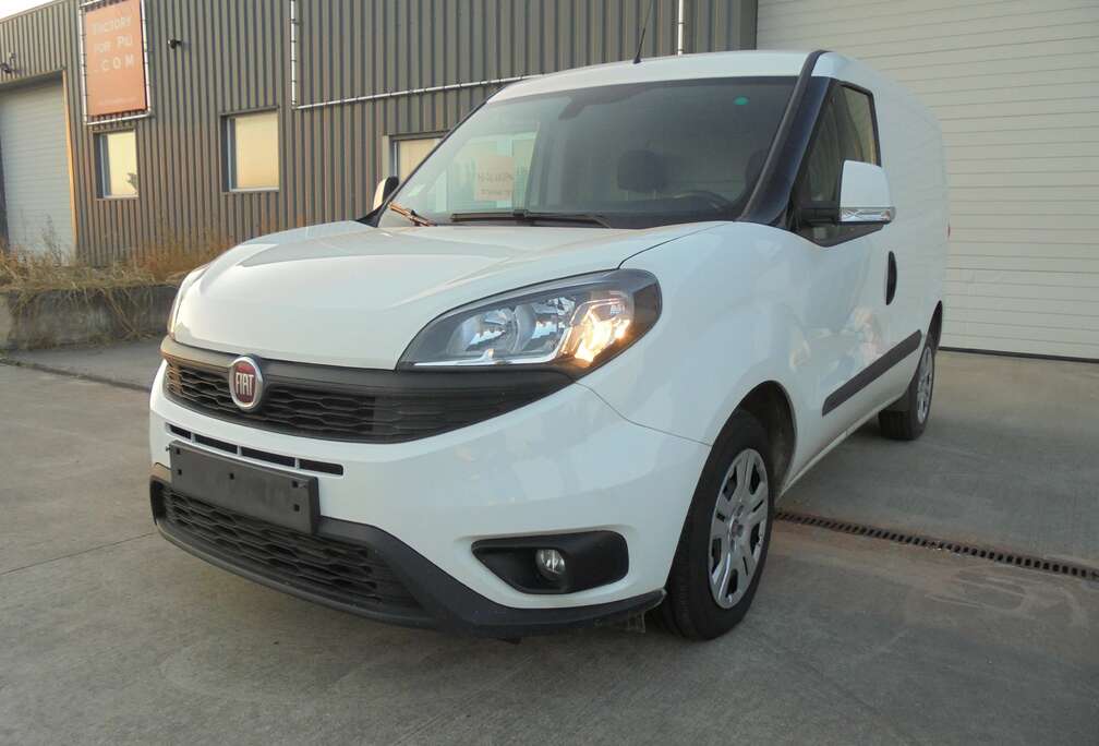 Fiat 12.314+btw/1.6d/navigatie/airco/camera/carplay/DAB