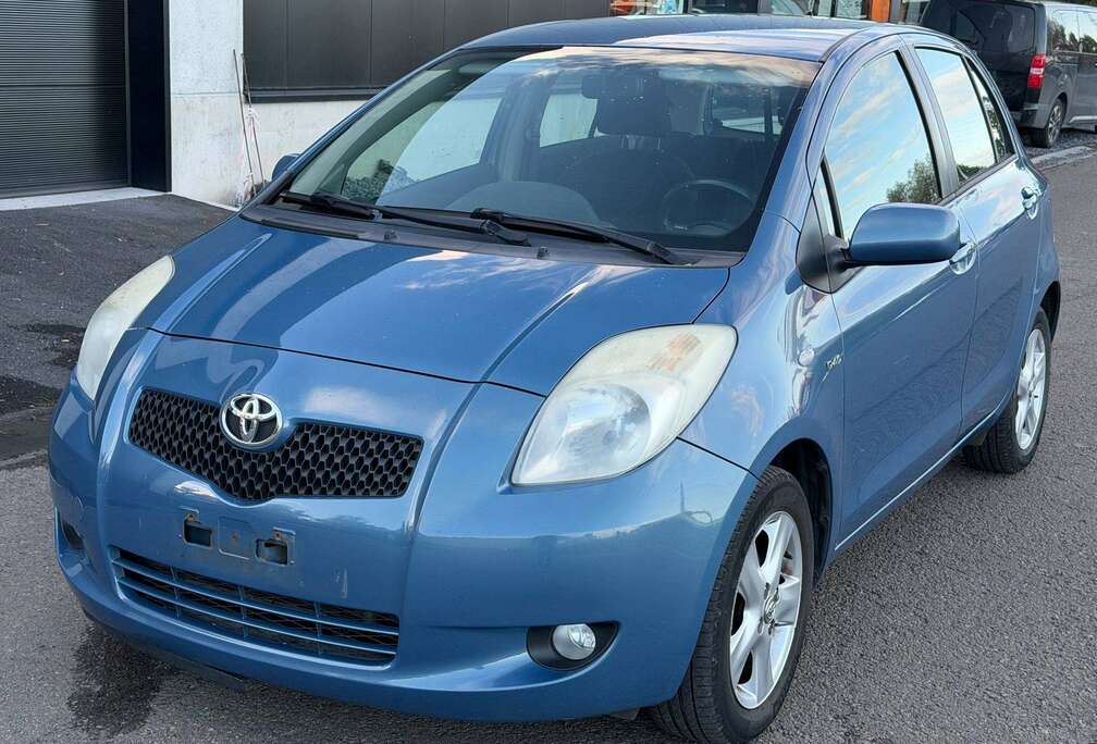 Toyota 1.4 Turbo D-4D Clim Dig/Jantes/Keyless