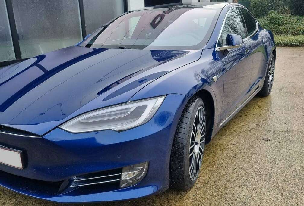 Tesla Model S 100 kWh Dual Motor Long Range Raven Editie