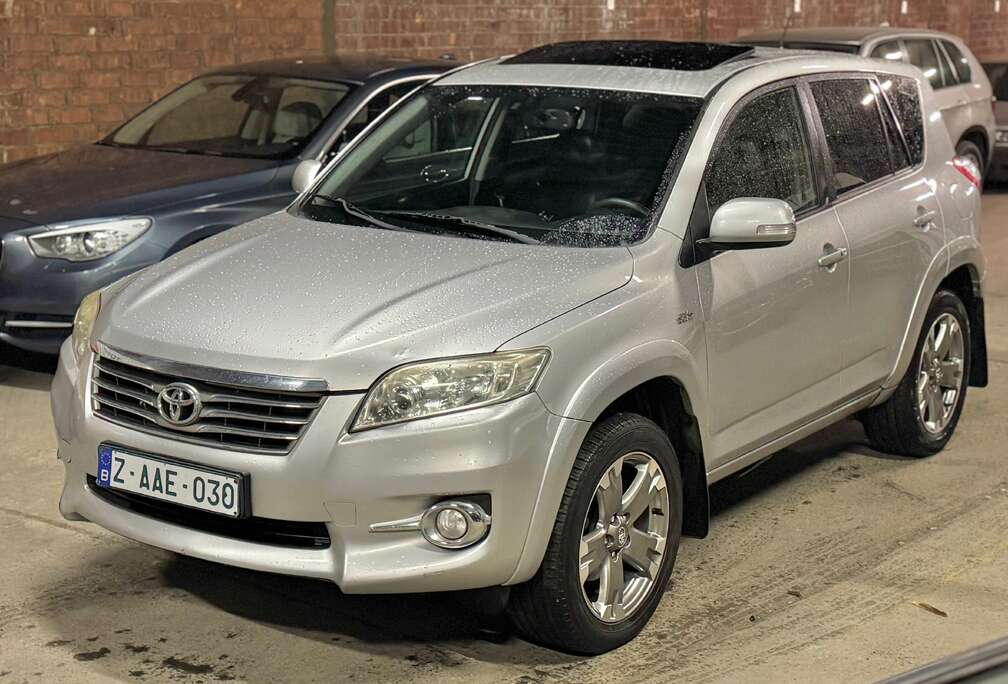 Toyota 2.2 D-4D D-CAT Automatique 4Wd Full options