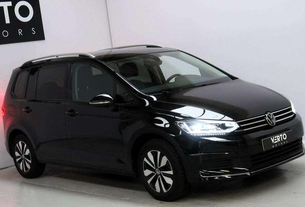 Volkswagen Touran 1.5 TSI ACT OPF DSG Deep Black Metallic