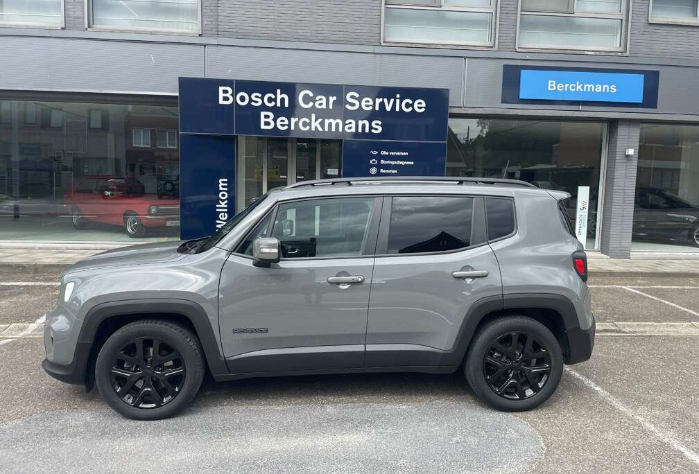 Jeep 1.3 B Black Star Automaat + Trekhaak NIEUW