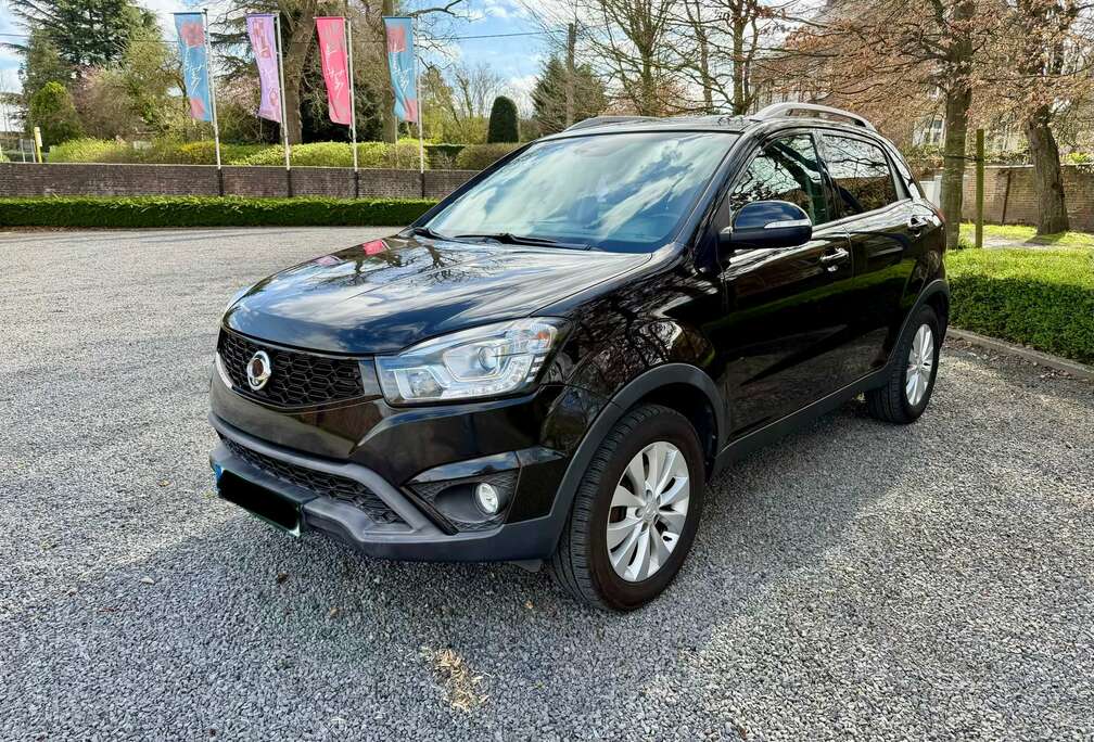 SsangYong 2.0i e-XGi200 2WD 150pk Automaat Camera Euro6b