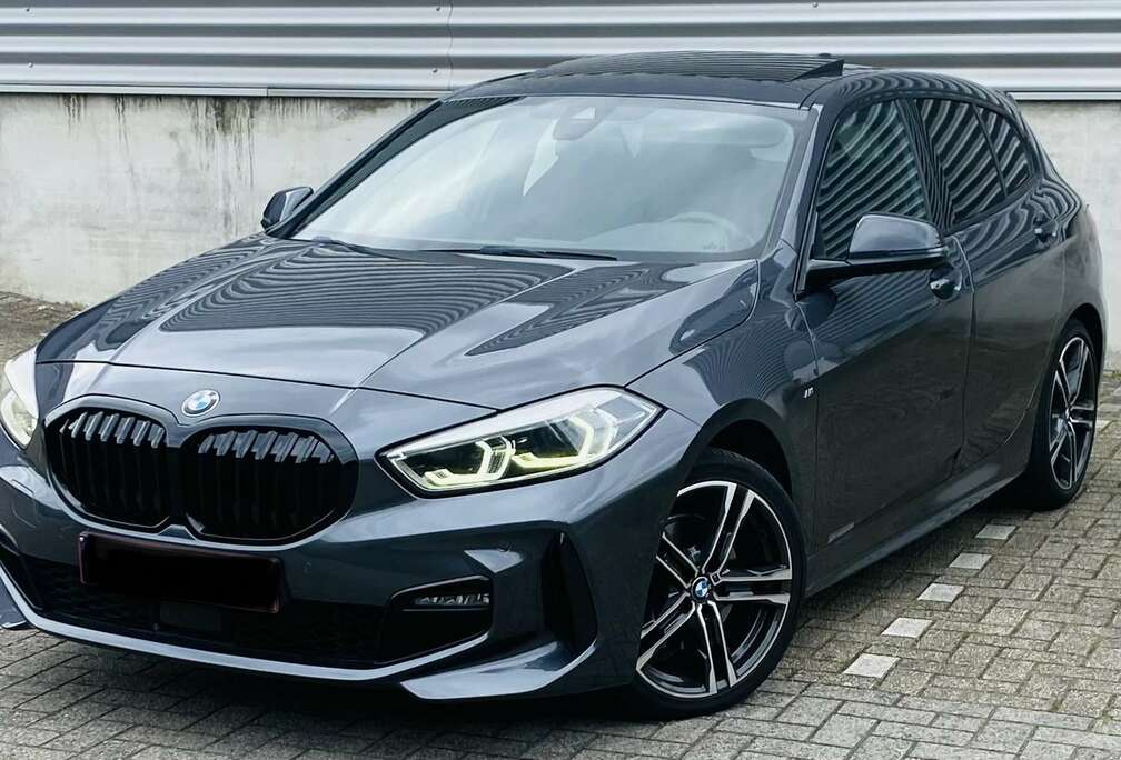 BMW 118iA  M PERFORMANCE VIRTUA*PANO*LED*
