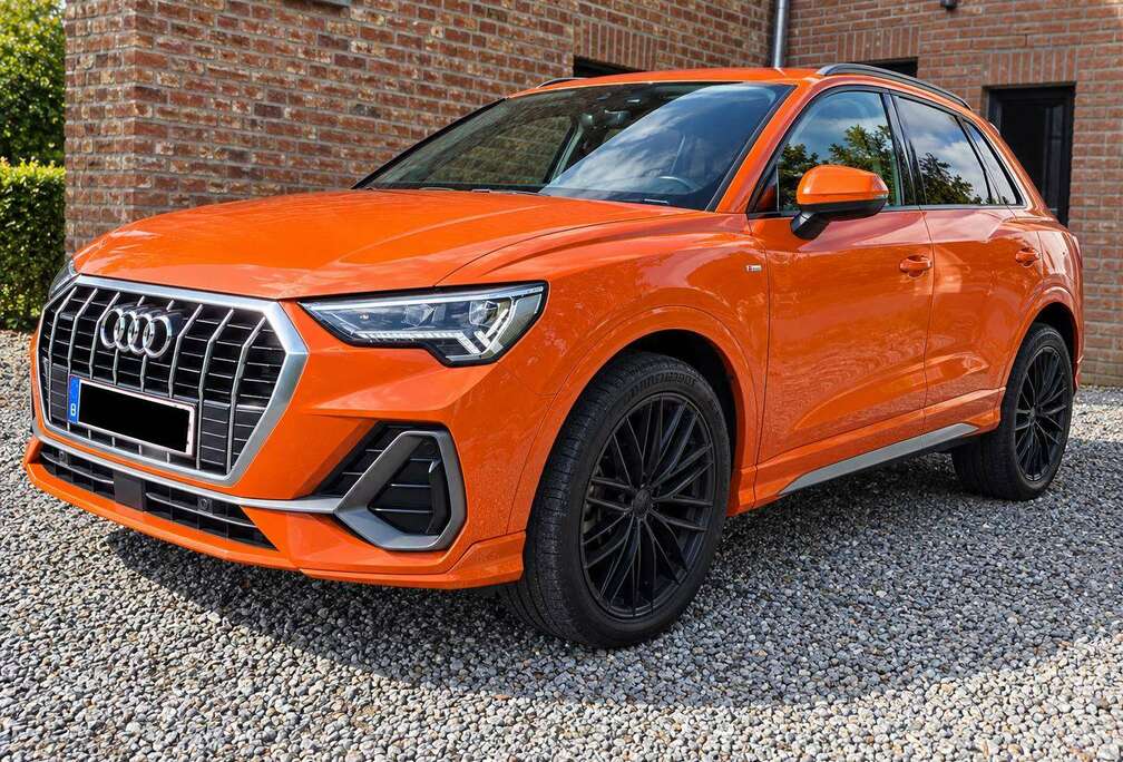 Audi Q3 35 TDi Business Edition S line S tronic