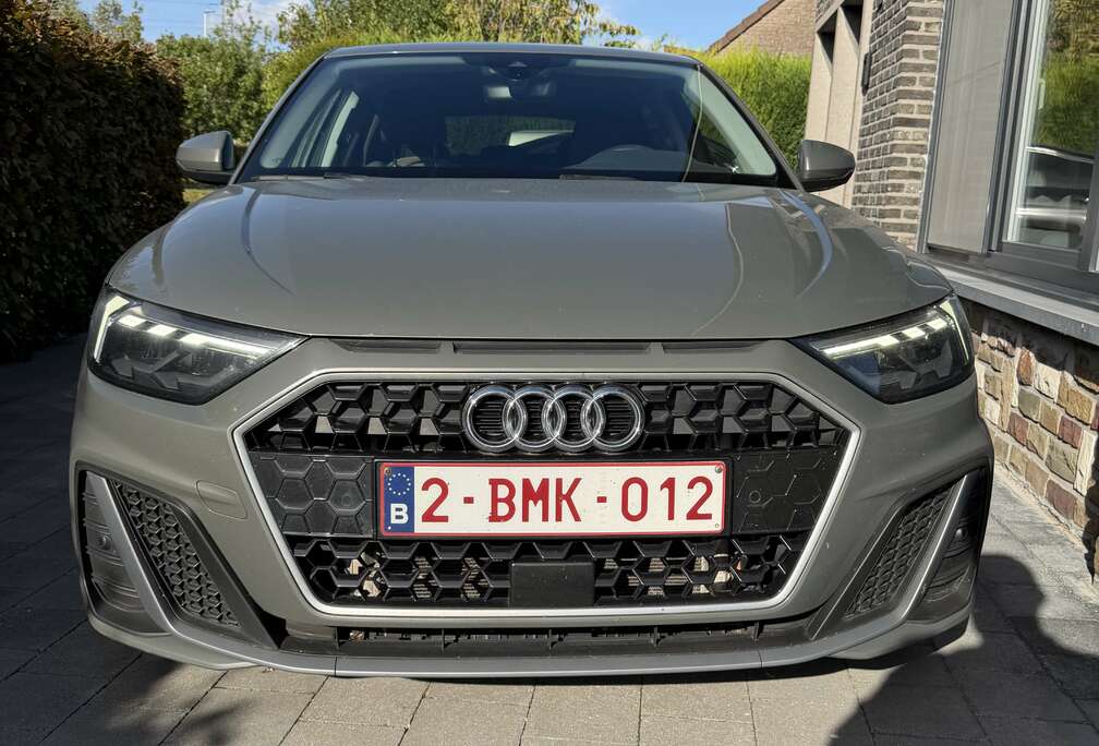 Audi Sportback 25 TFSI S line S tronic Business ED