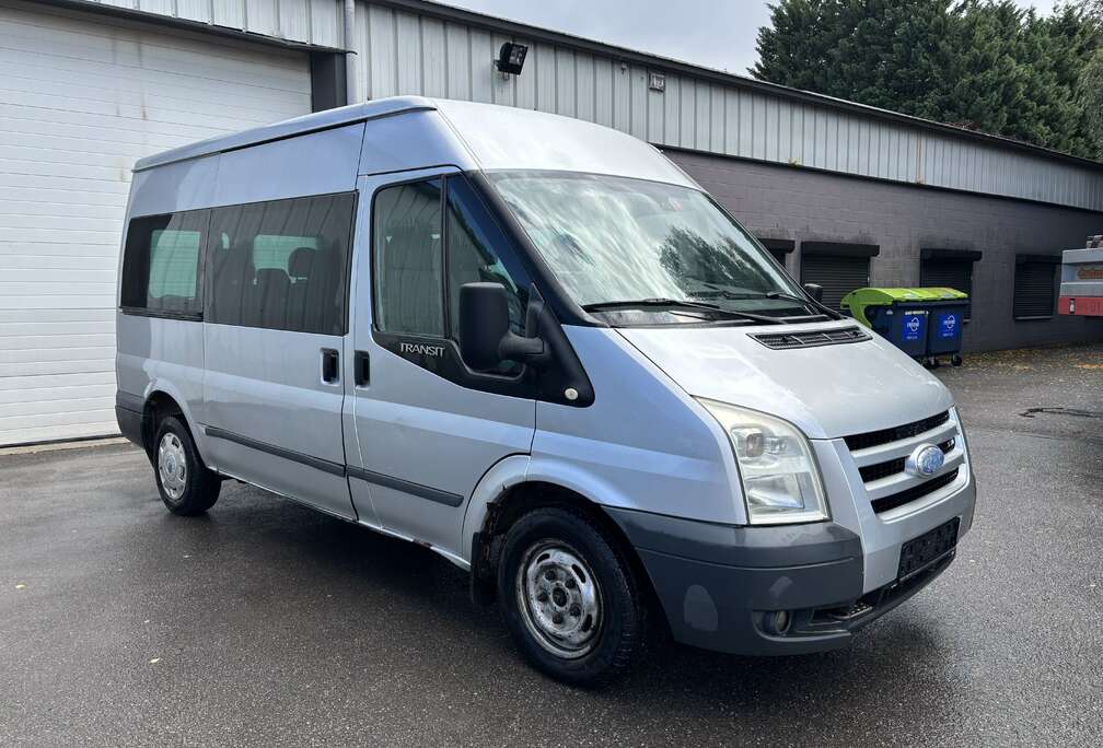 Ford 9 Places 2.2TDCi