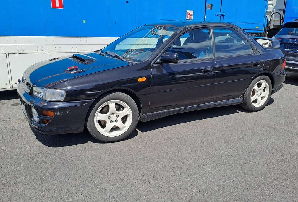 Subaru Impreza 2.0 4WD GT stars 25