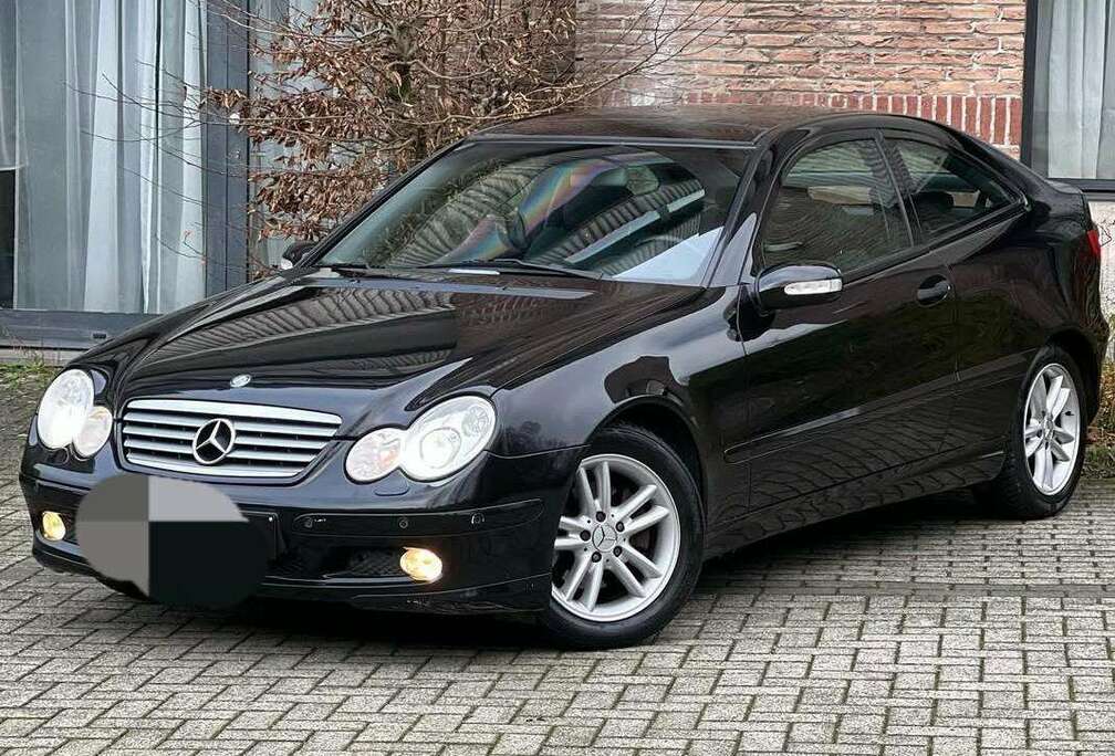 Mercedes-Benz C 180 Coupe Sport Kompressor