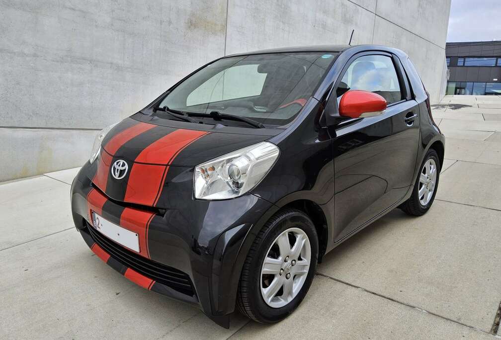 Toyota iQ1st 68 VVT-i