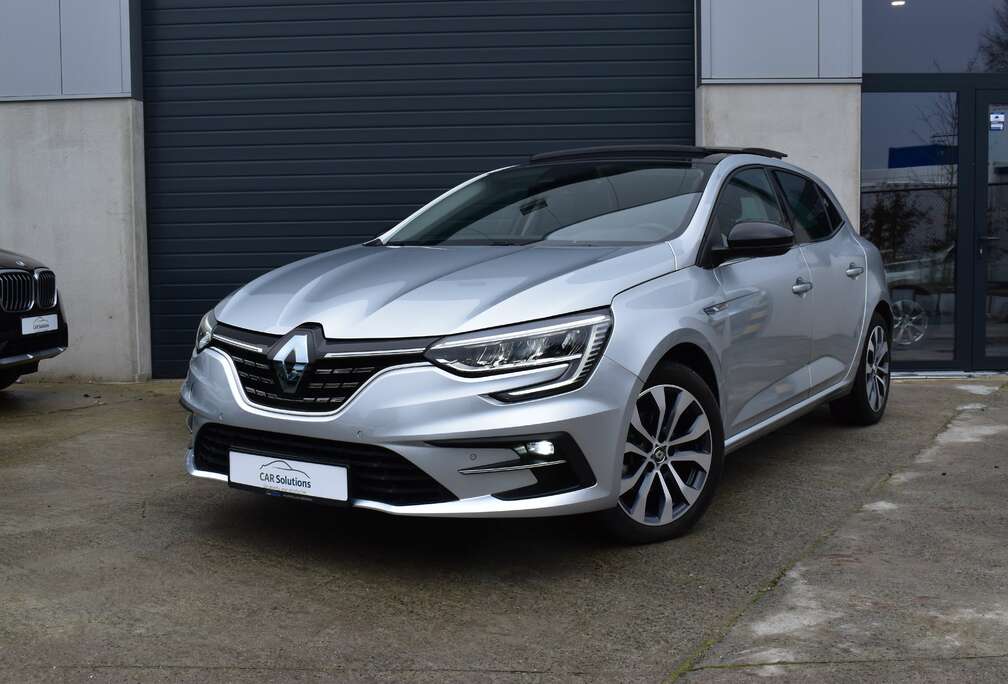 Renault 1.5 Blue dCi Techno EDC *8.226KM*