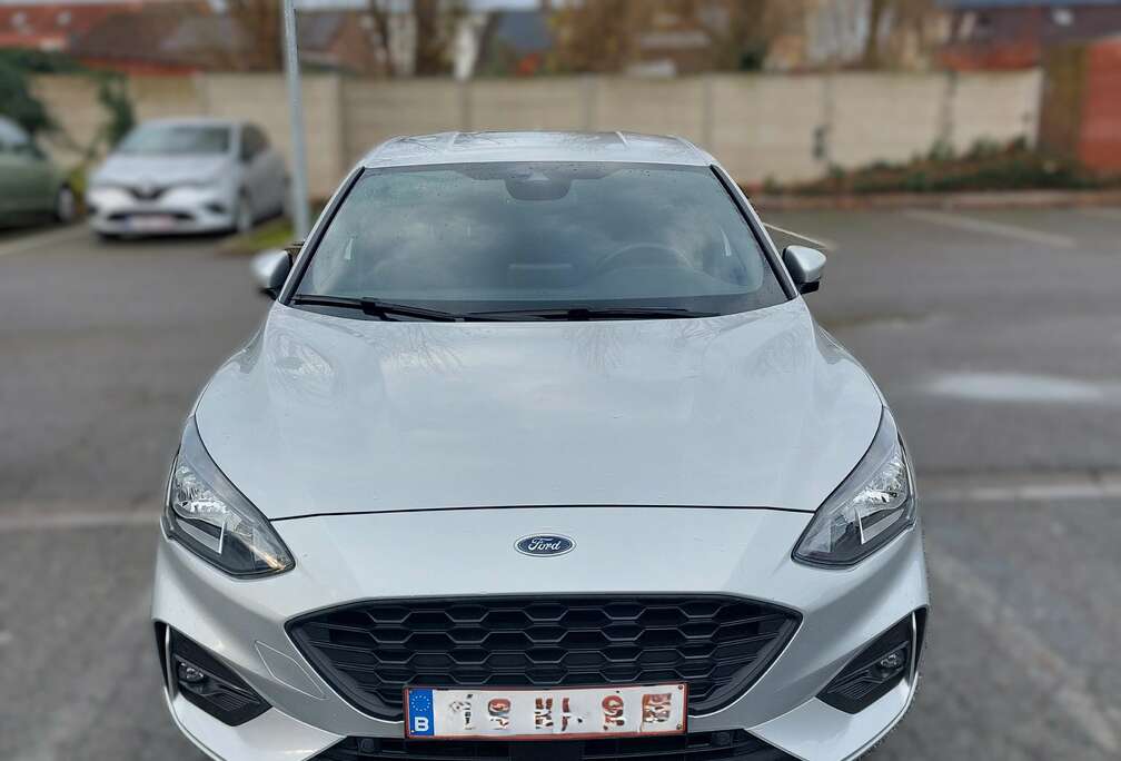 Ford Focus 1.0 EcoBoost Hybrid ST-LINE