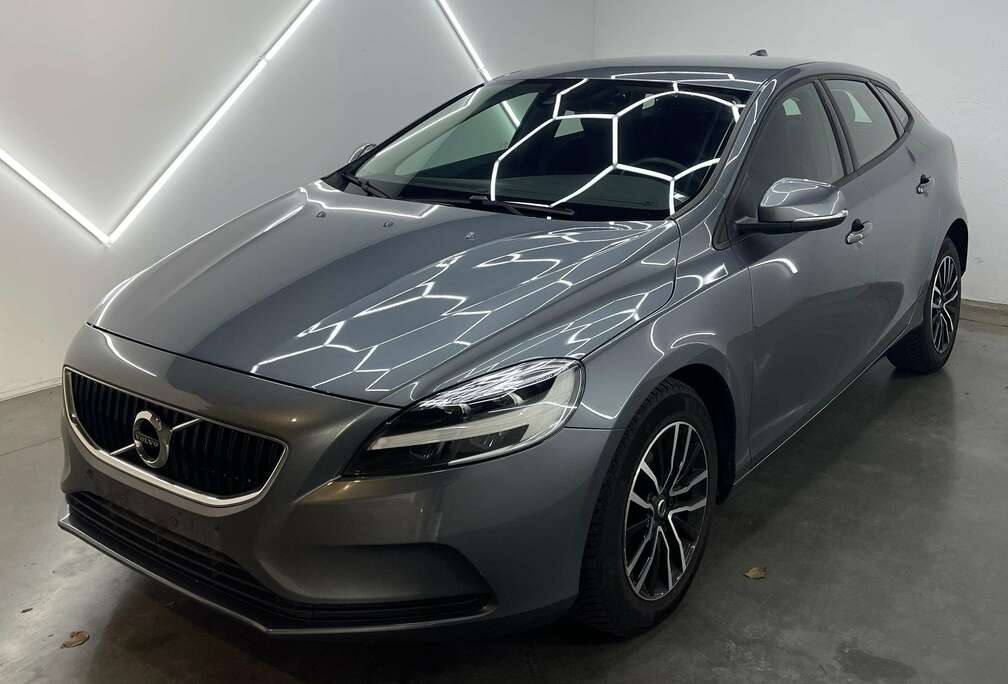 Volvo V40 2.0 T2