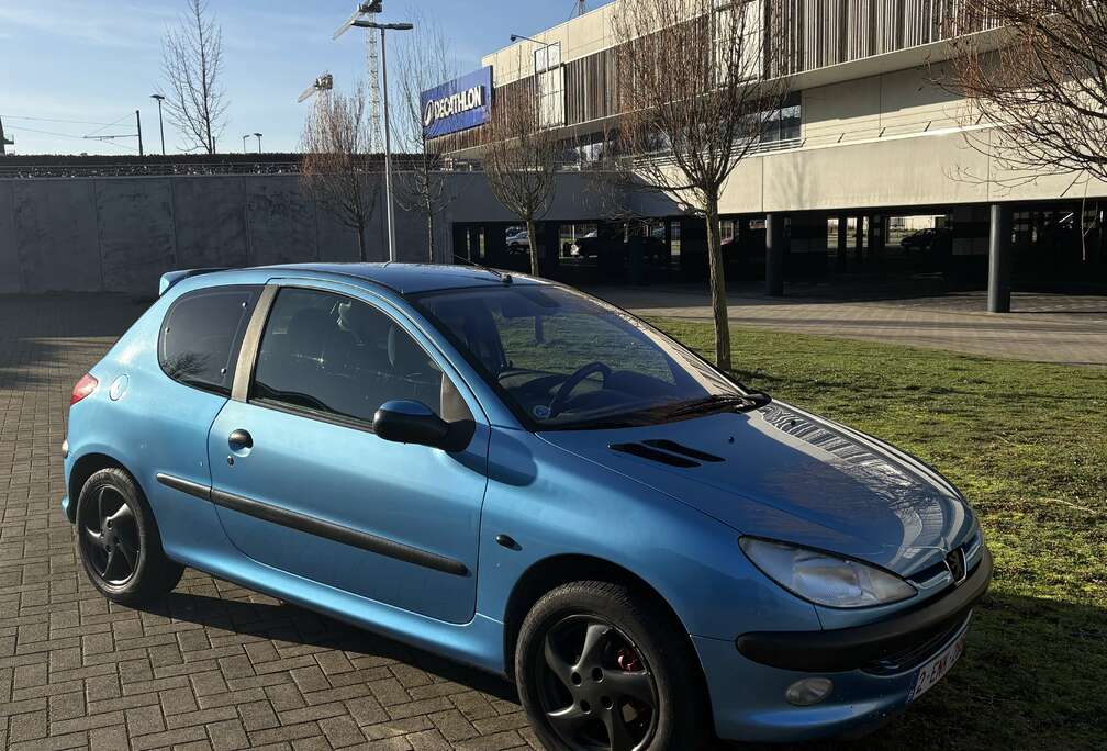 Peugeot 1.4i XS