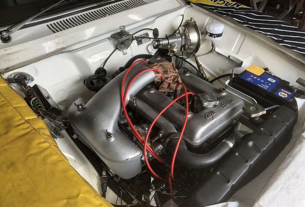 Alfa Romeo Sprint GT