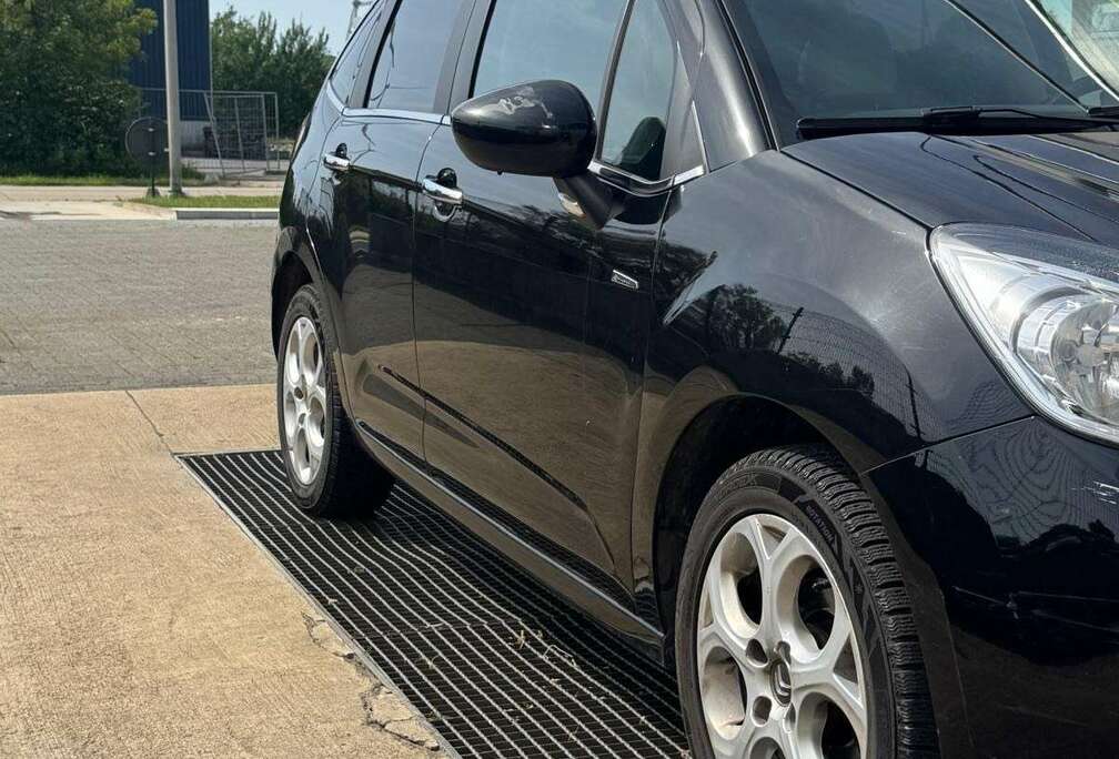 Citroen 1.6i Exclusive
