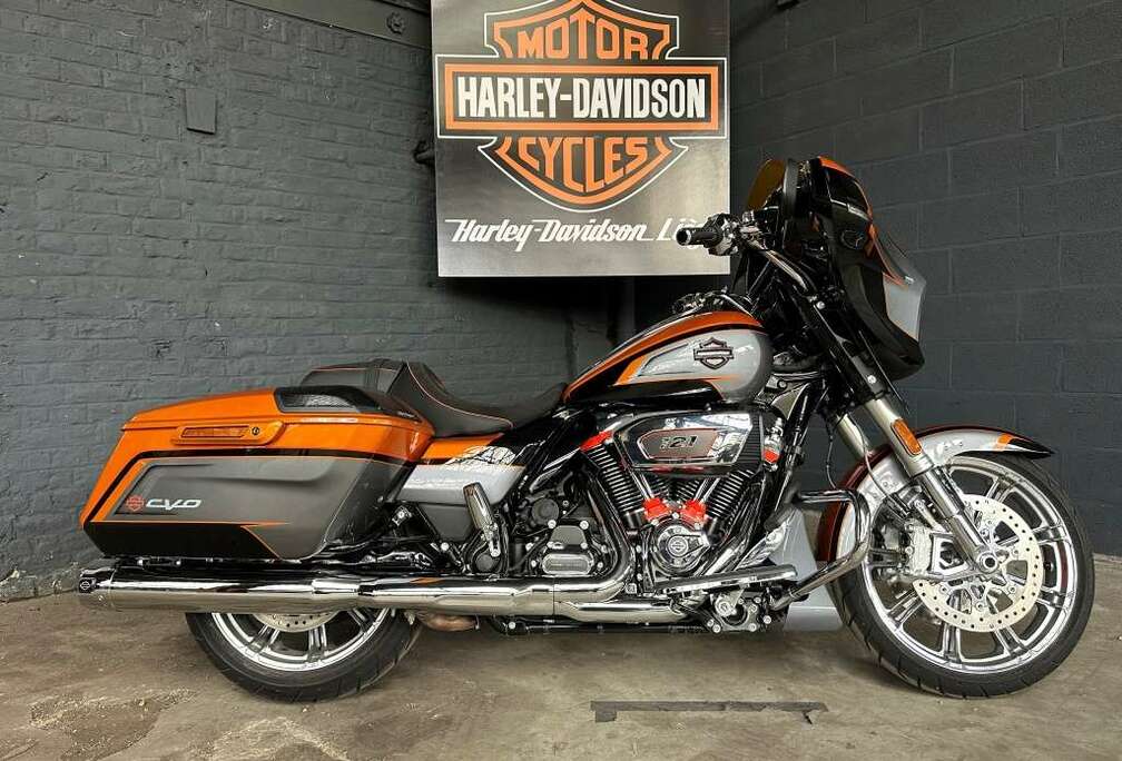 CVO 121 TOURING