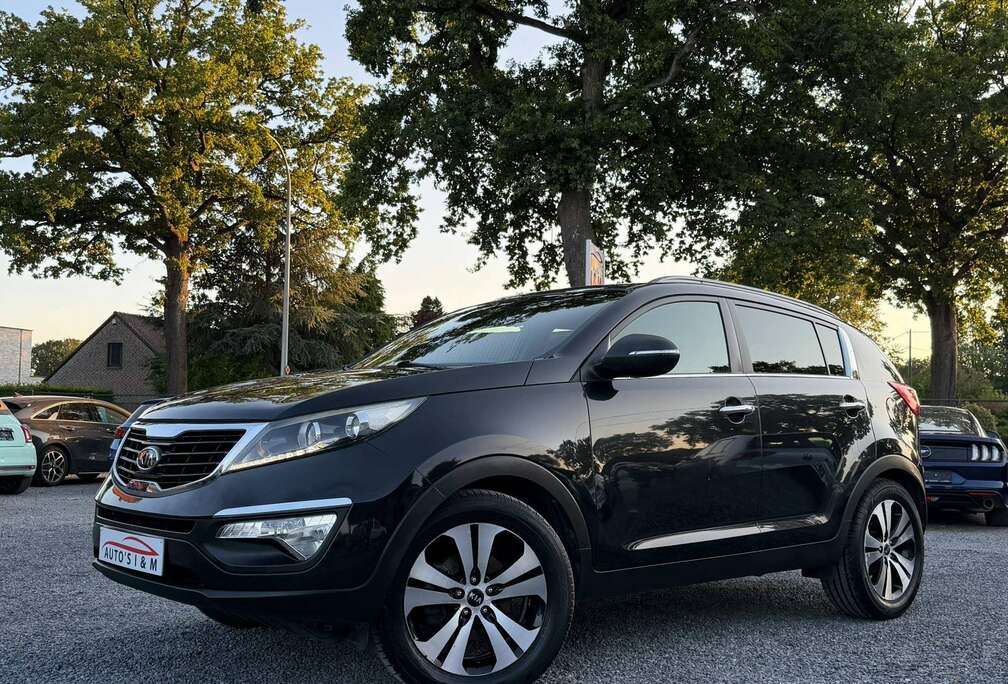 Kia 1.7 CRDi 2WD 2012 Airco CruiseC. Sensoren Trekhaak!