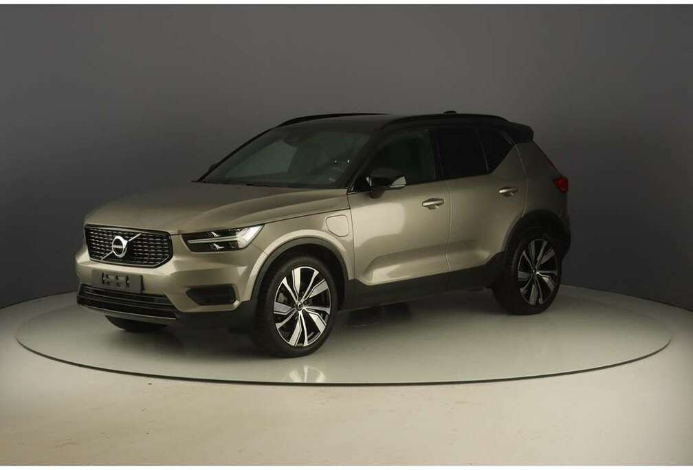 Volvo 1.5T4 Recharge 211pk R-Design Pack Luxury