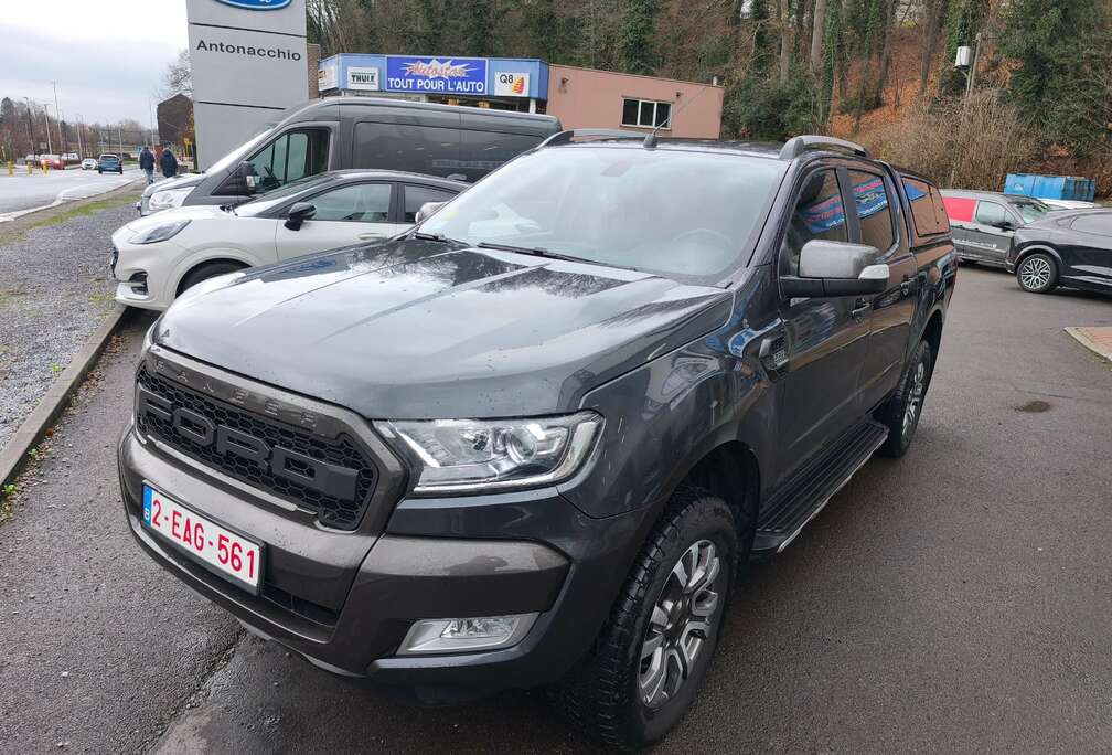 Ford Ranger 2.2 TDCi Wildtrak + hard top