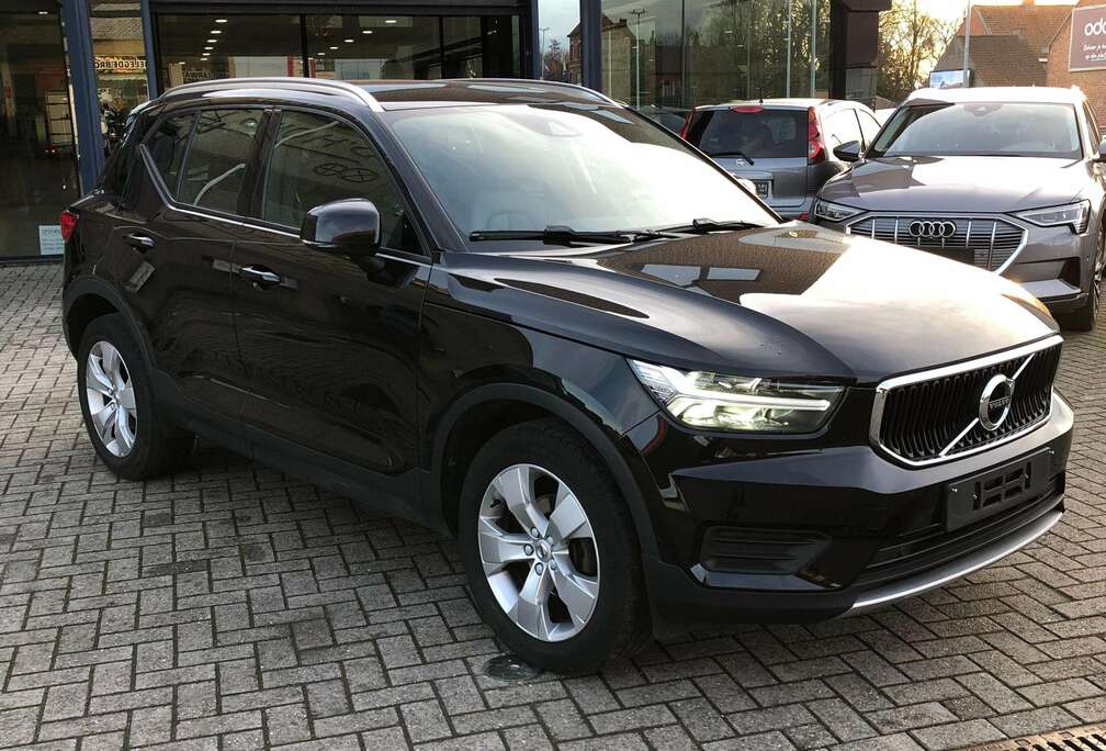 Volvo XC40 D3 Momentum Pro