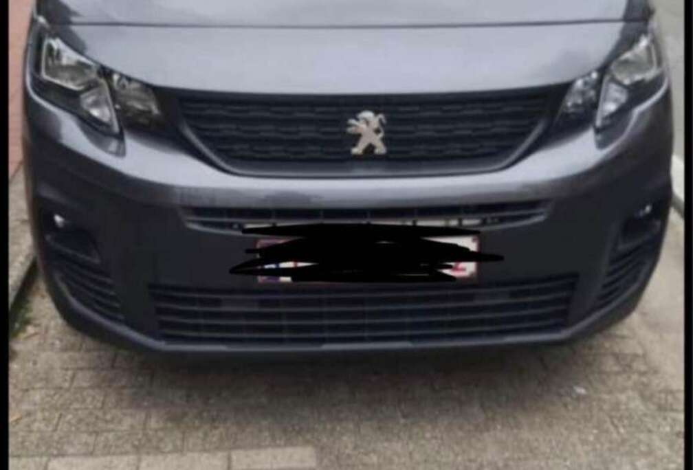 Peugeot 1.5 BlueHDi 100 L1 S&S Premium