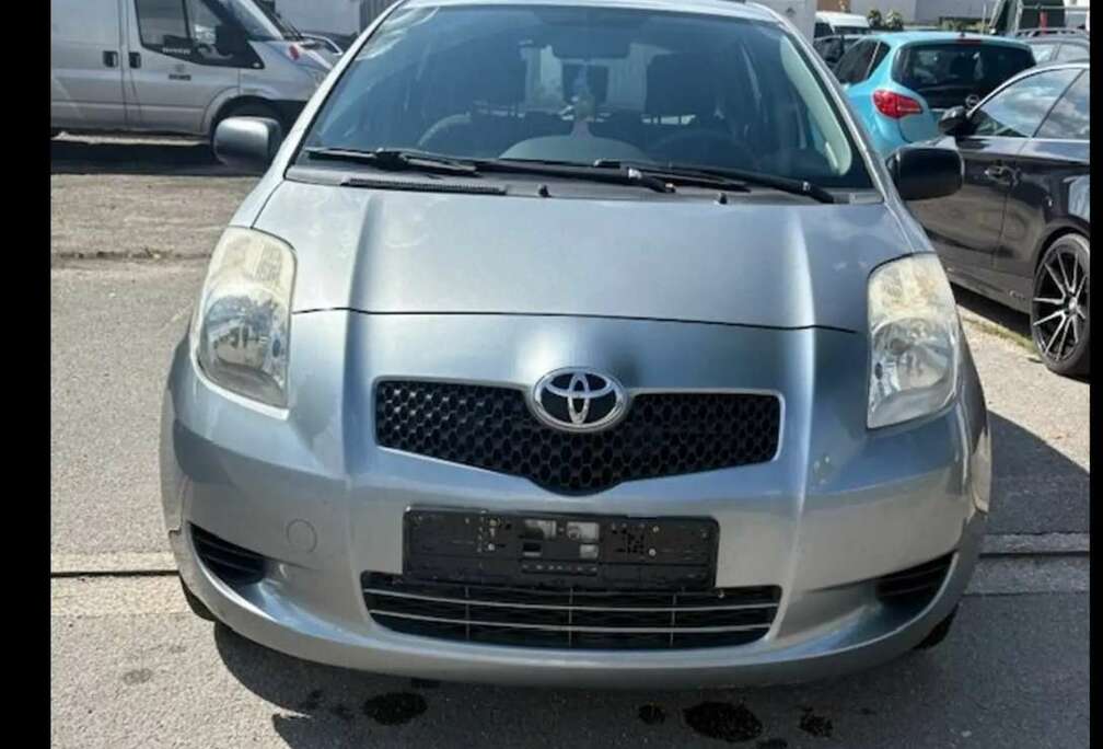 Toyota Yaris 1.0i VVT-i 16v Blue Line