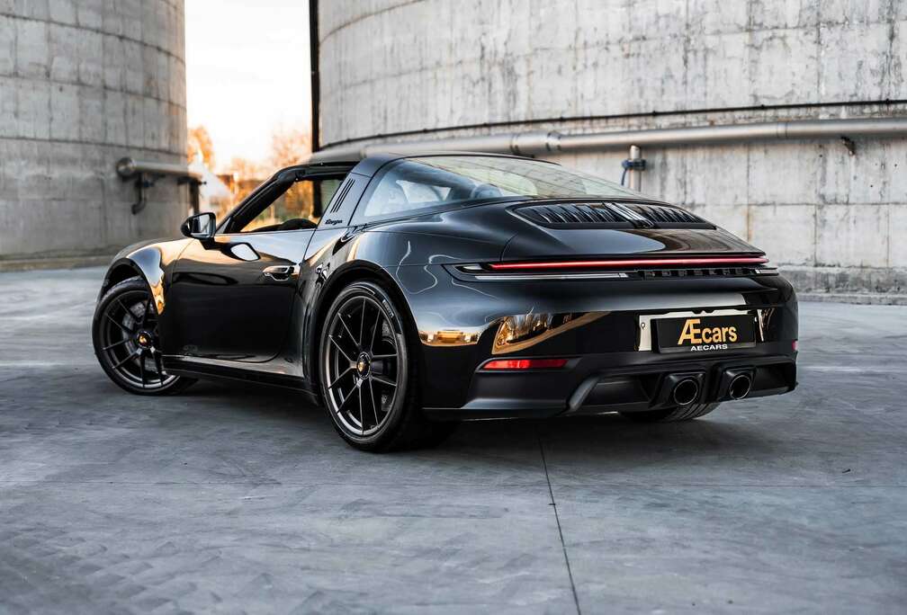 Porsche .2 - 911 TARGA 4 GTS / 2025 MODEL / 4.000 KM / VAT