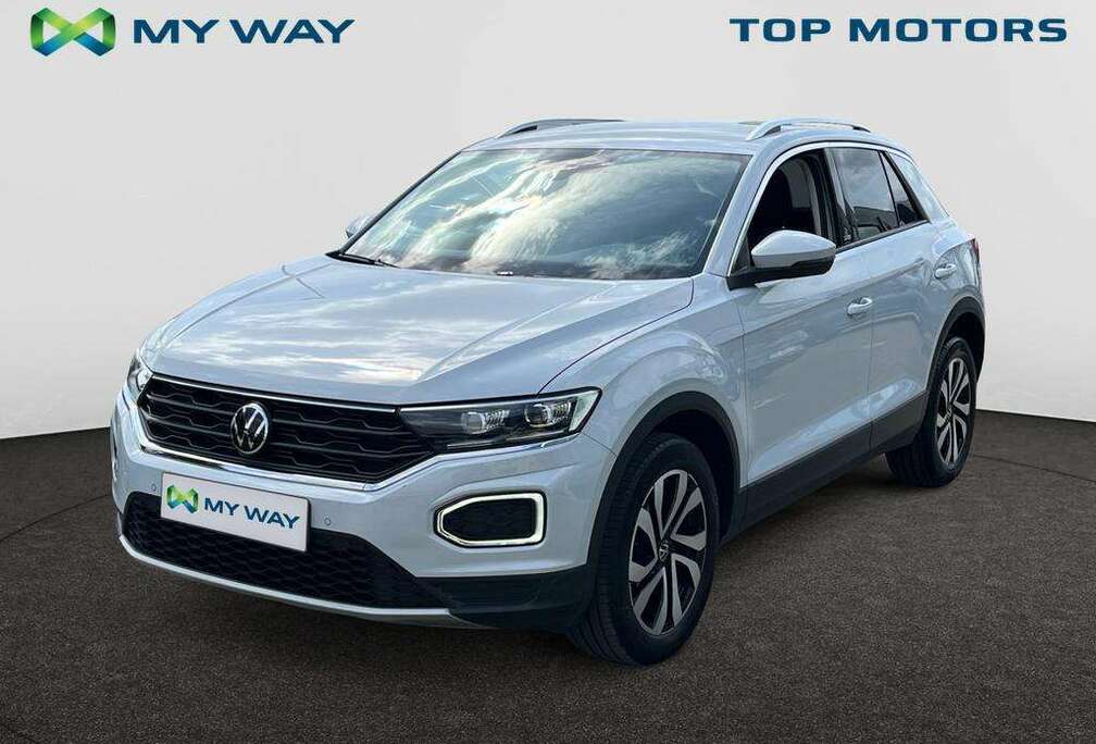 Volkswagen AUTOMAAT*150PK*CARPLAY*CAMERA*SENSOREN*FULL LED