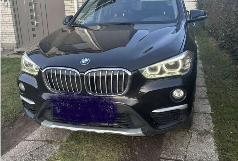 BMW 1.5i sDrive18