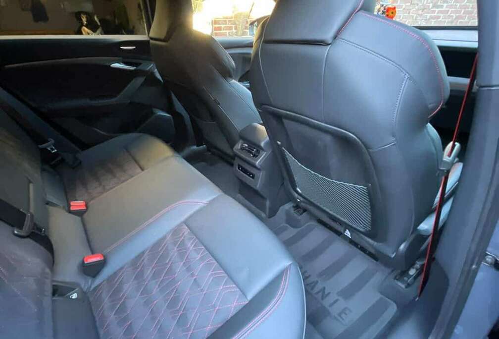 Audi 120 kWh 55 Quattro S line